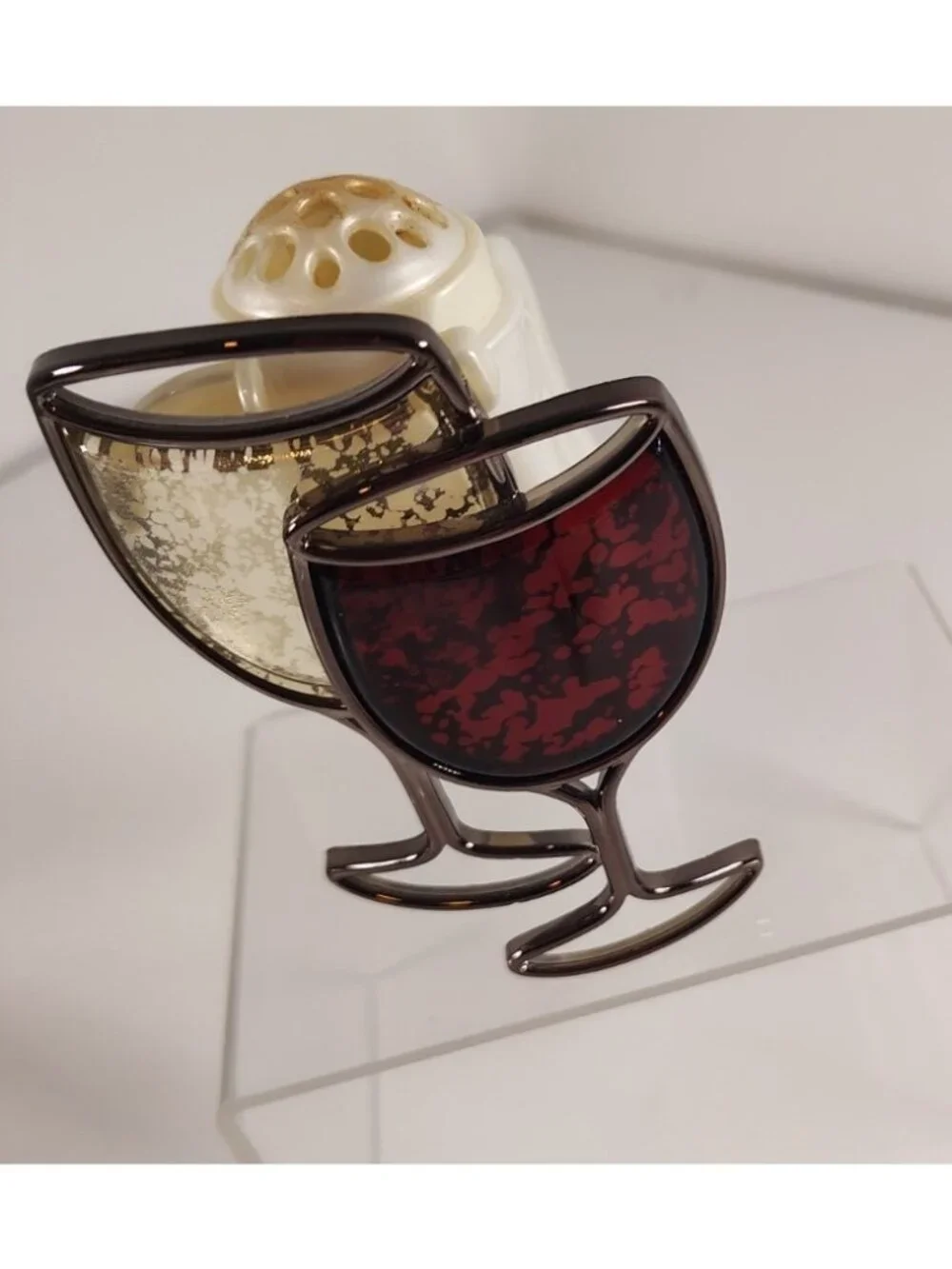 Bath & Body Works Wallflower Plug In Wine Glasses Nightlight Red White Lights